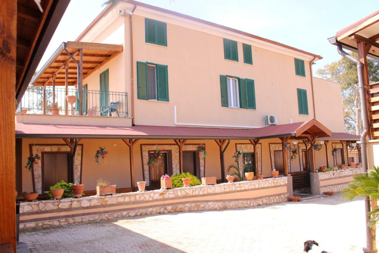 B&B Colle Tiziano Santa Procula Maggiore Luaran gambar